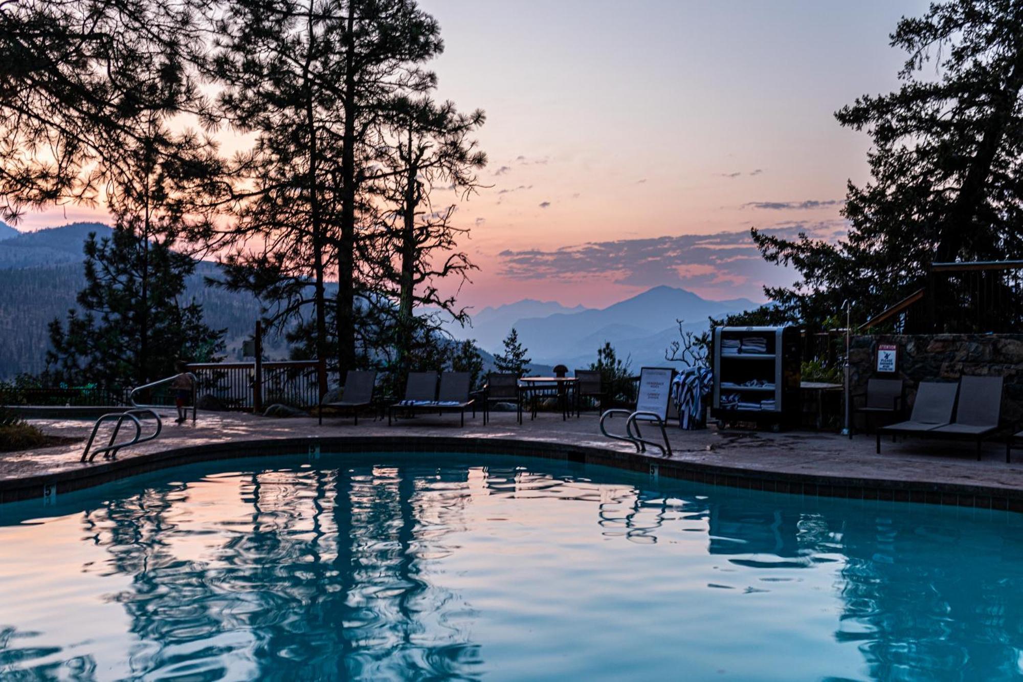 Sun Mountain Lodge Winthrop Bagian luar foto