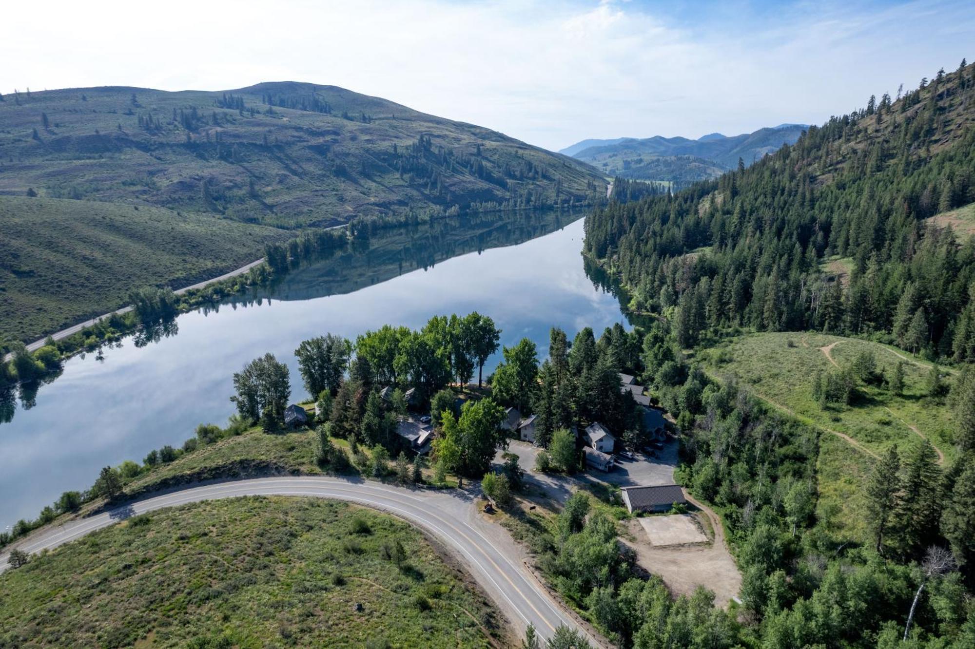 Sun Mountain Lodge Winthrop Bagian luar foto