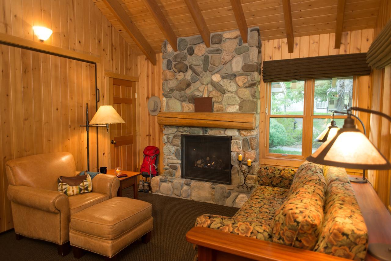 Sun Mountain Lodge Winthrop Bagian luar foto